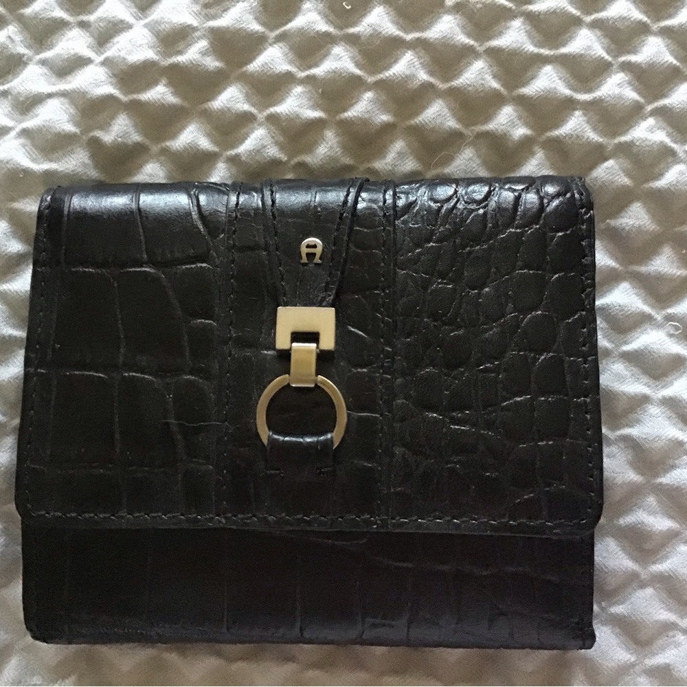 Aigner wallet